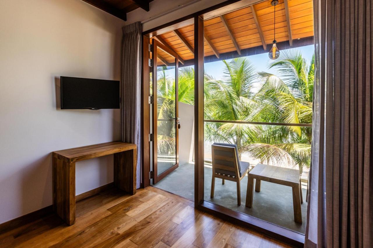 Bk Beach Boutique Hotel - Hikkaduwa Eksteriør billede