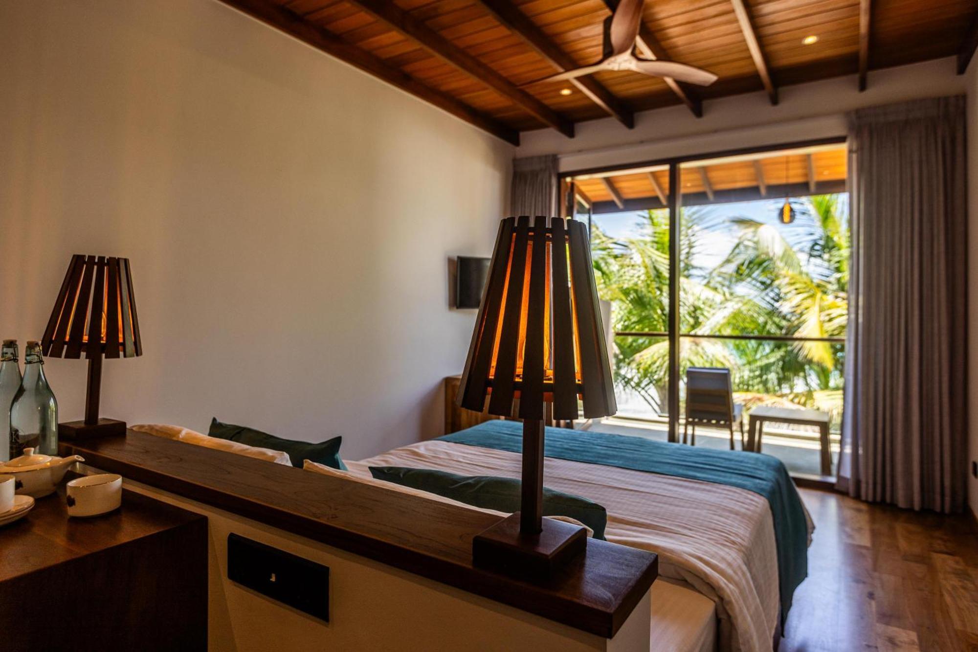 Bk Beach Boutique Hotel - Hikkaduwa Eksteriør billede